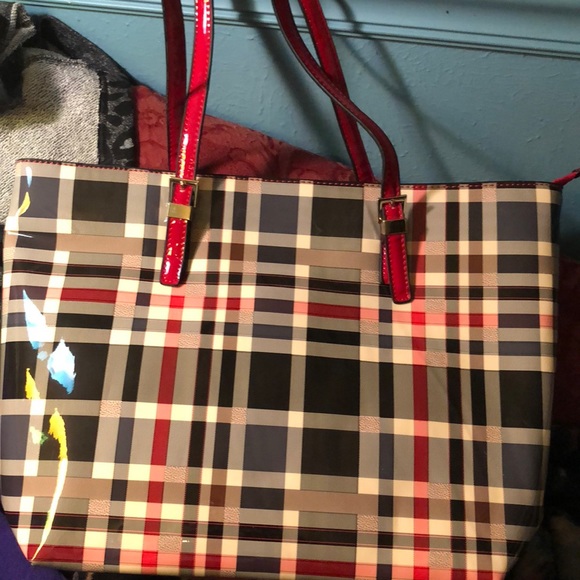 Handbags - NWT Beautiful multicolor tote